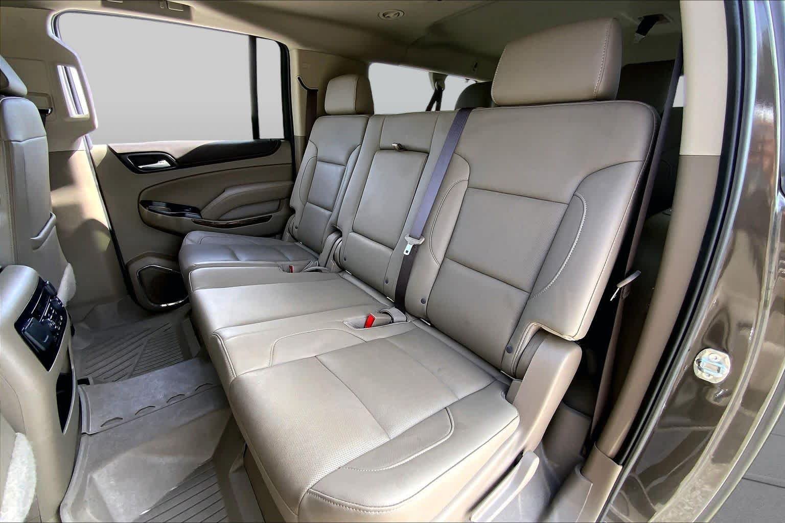 Used 2020 Smokey Quartz Metallic GMC SLT image 20