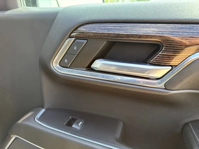 Used 2022 Titanium Rush Metallic GMC Elevation image 50