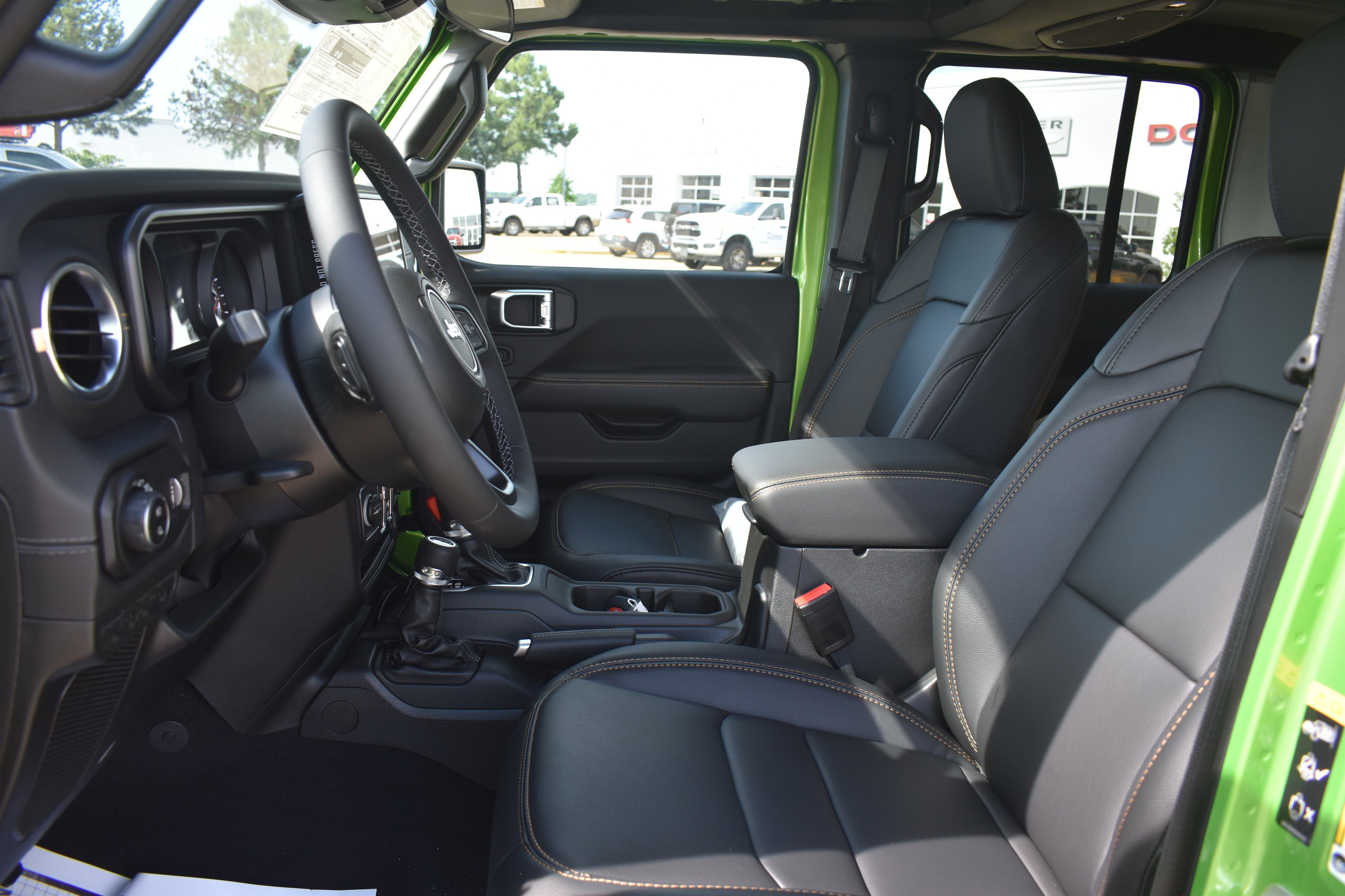 New 2026 Mojito Exterior Paint Jeep Sahara image 17