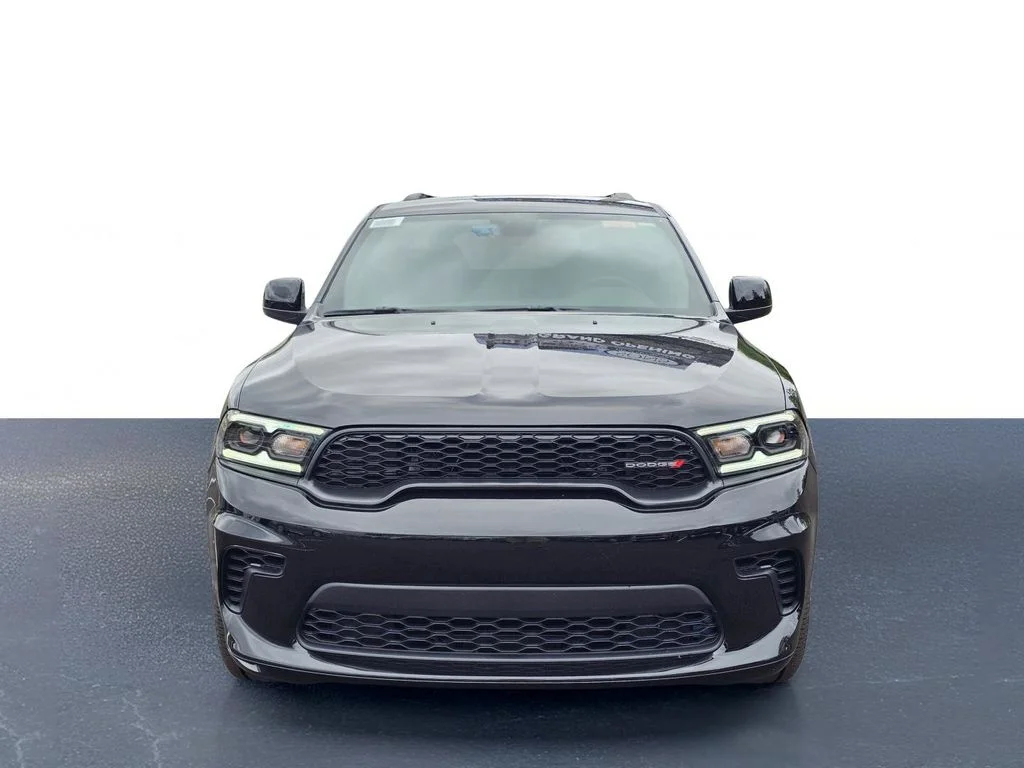 New 2026 Diamond Black Clear-Coat Exterior Paint Dodge GT image 2
