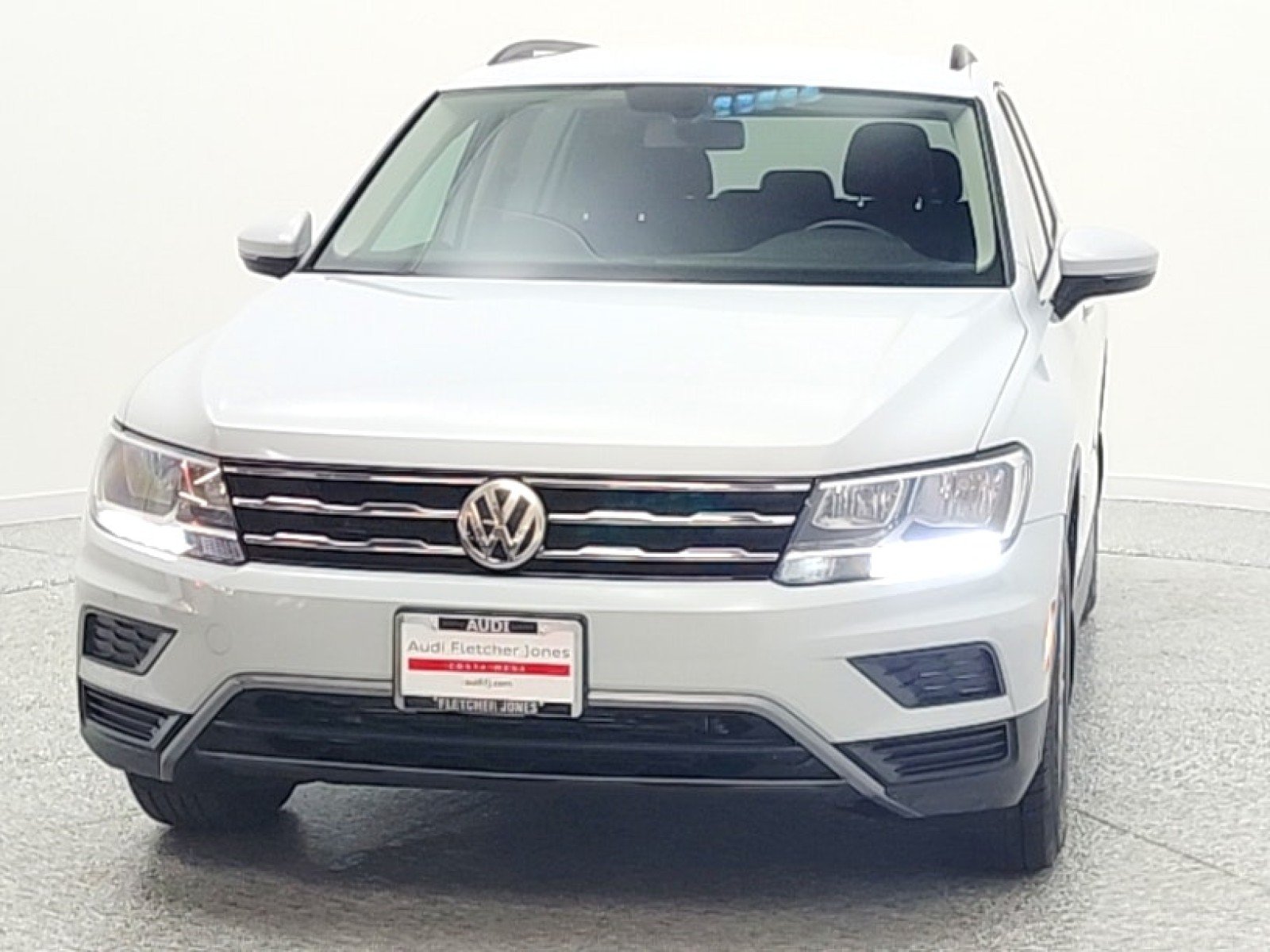 Used 2019 Volkswagen Tiguan SE with VIN 3VV3B7AX9KM034211 for sale in Costa Mesa, CA