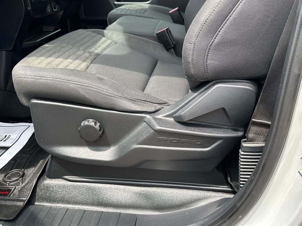 Used 2023 Avalanche Ford XL image 25