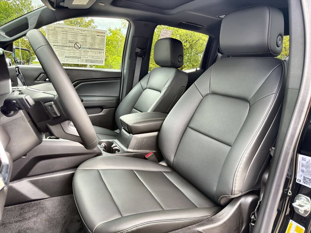 New 2026 Onyx Black GMC Elevation image 16