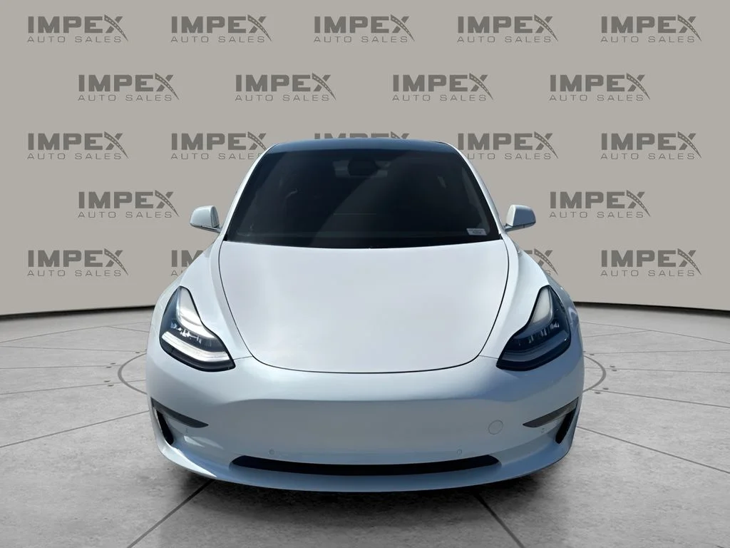 Used 2019 White Tesla Long Range image 8