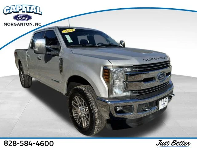 Used 2019 Silver Ford Lariat image 1