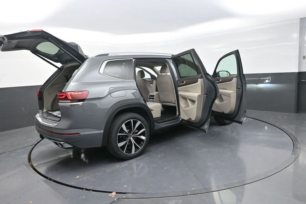 New 2026  Volkswagen 2.0T SEL Premium R-Line image 36