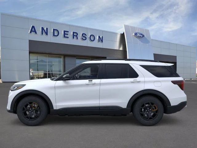 New 2026 White Ford Tremor image 3