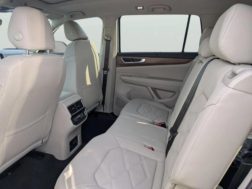 New 2026 Gray Volkswagen 2.0T SE w/Technology image 11