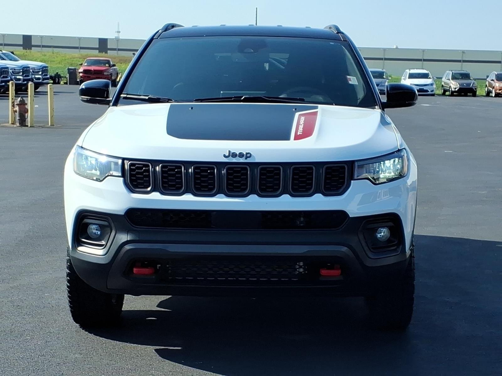 2025 Jeep Compass Trailhawk - Photo 17