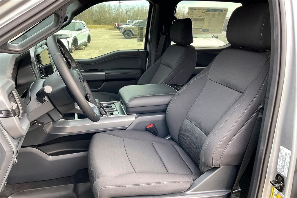 New 2026 Ford F-150 XLT 4D SuperCrew