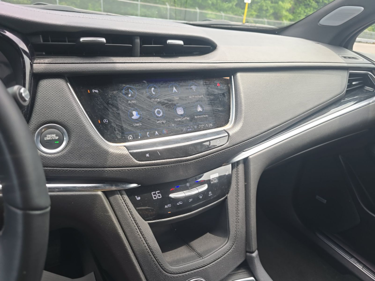 Used 2025 Black Cadillac Premium Luxury image 10