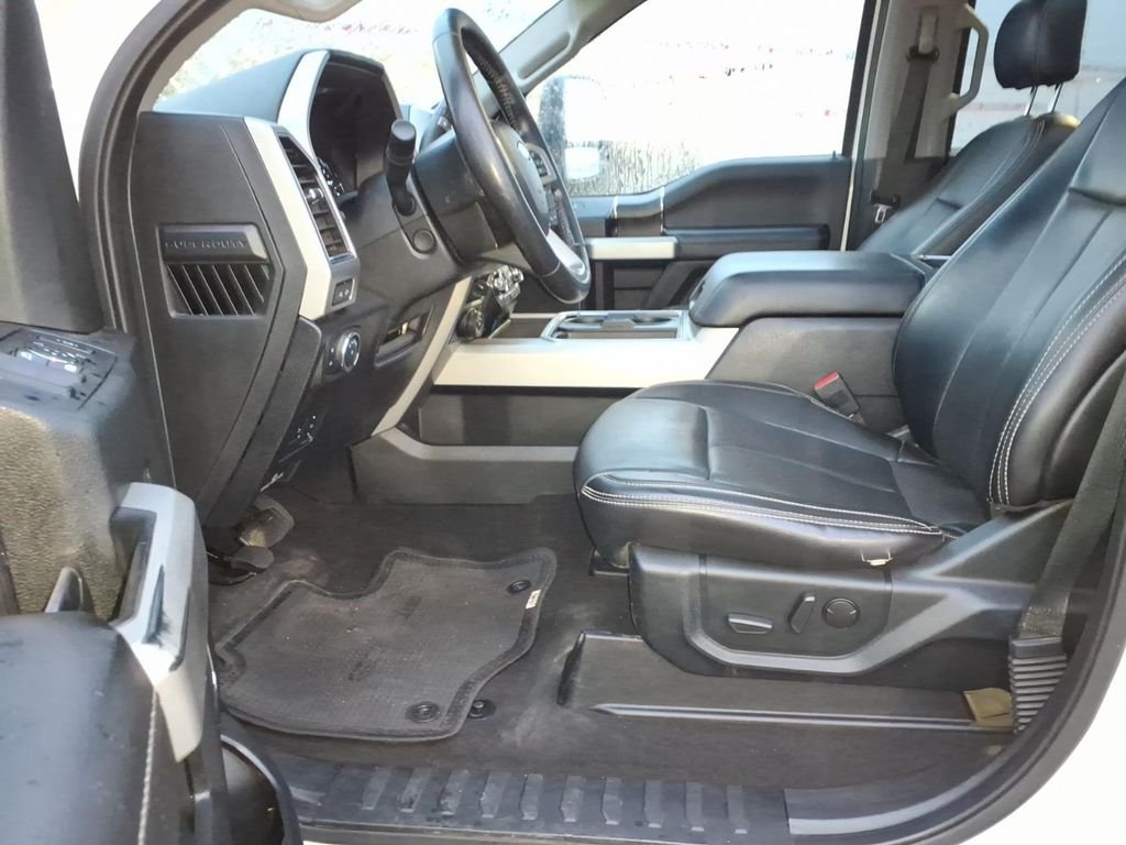 Used 2021 White Metallic Ford Lariat image 18