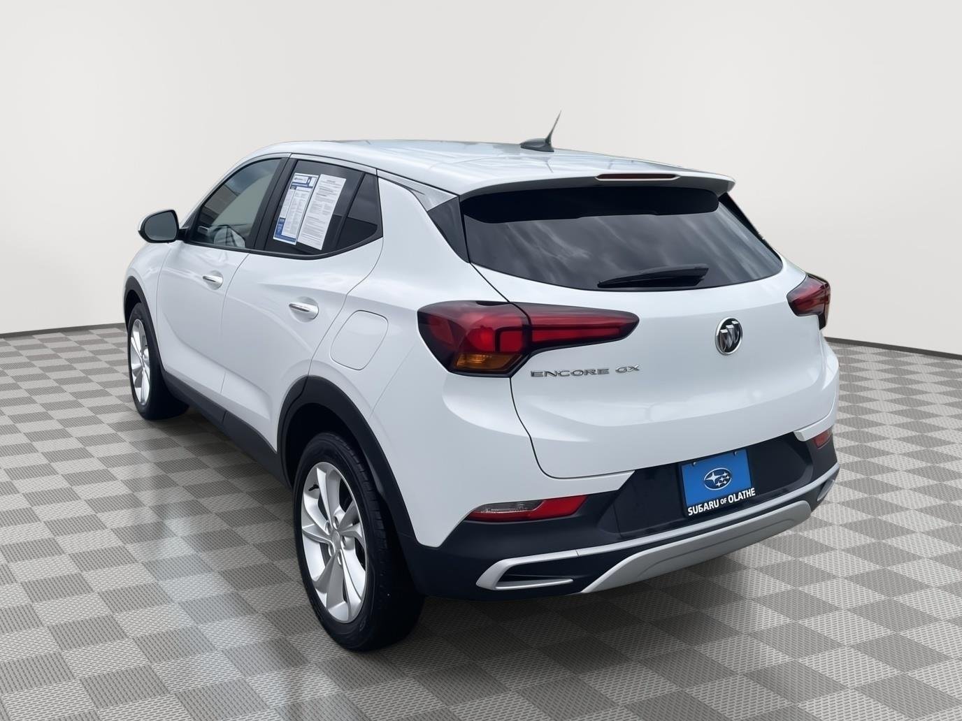 Used 2023 Summit White Buick Preferred image 12