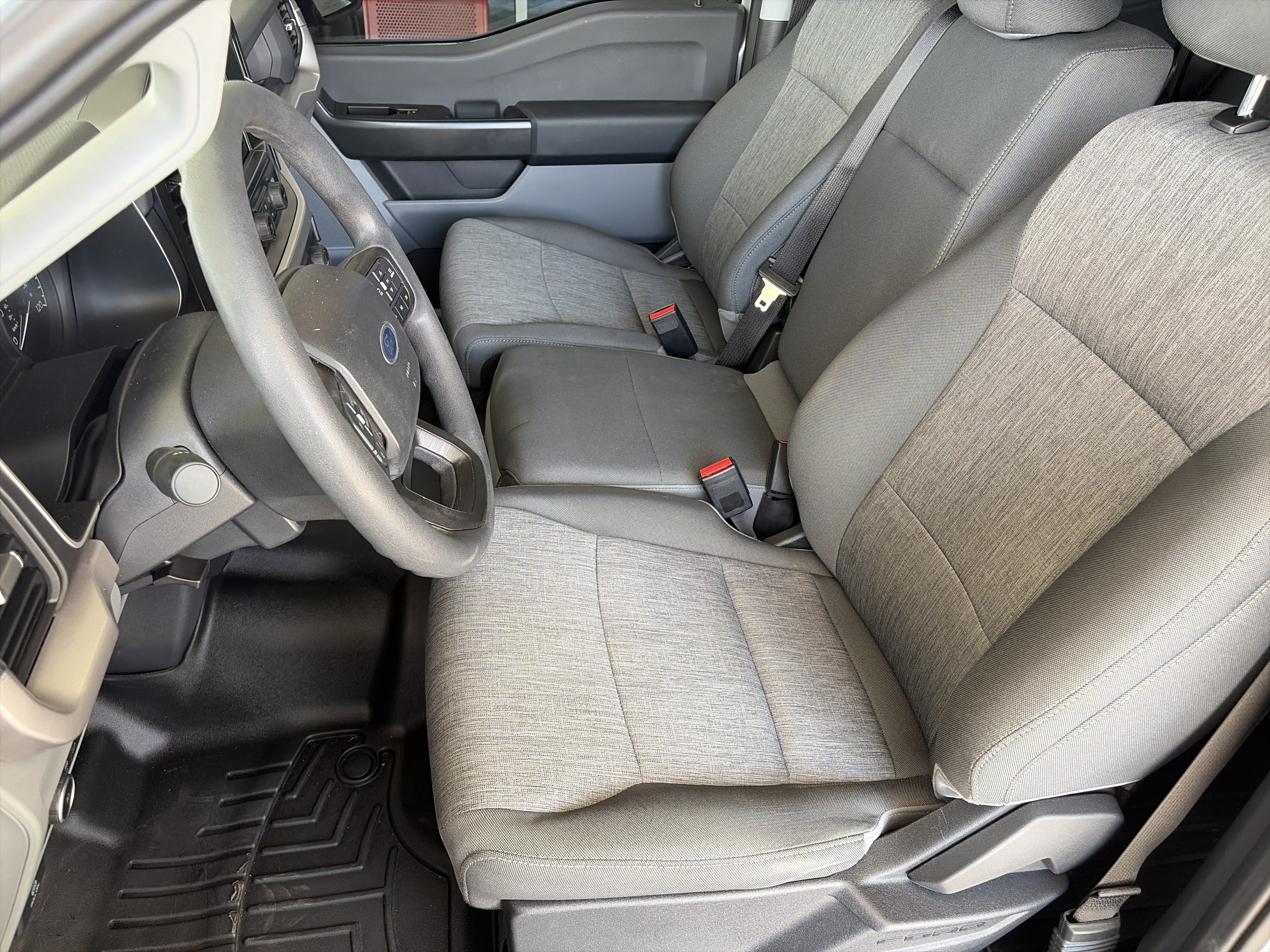 Used 2023 Silver Ford XL image 13