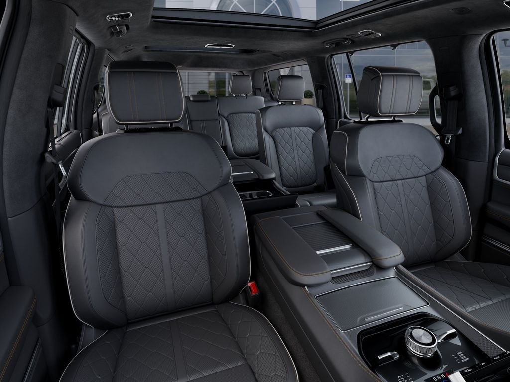 New 2026 Bright White Clear-Coat Exterior Paint Jeep Summit Reserve image 16