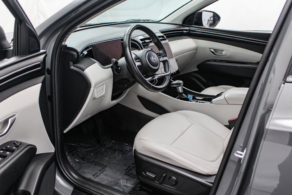 Used 2024 Gray Hyundai SEL image 12