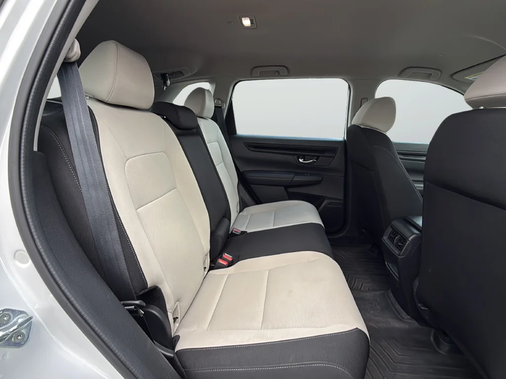 Used 2023  Honda LX image 24