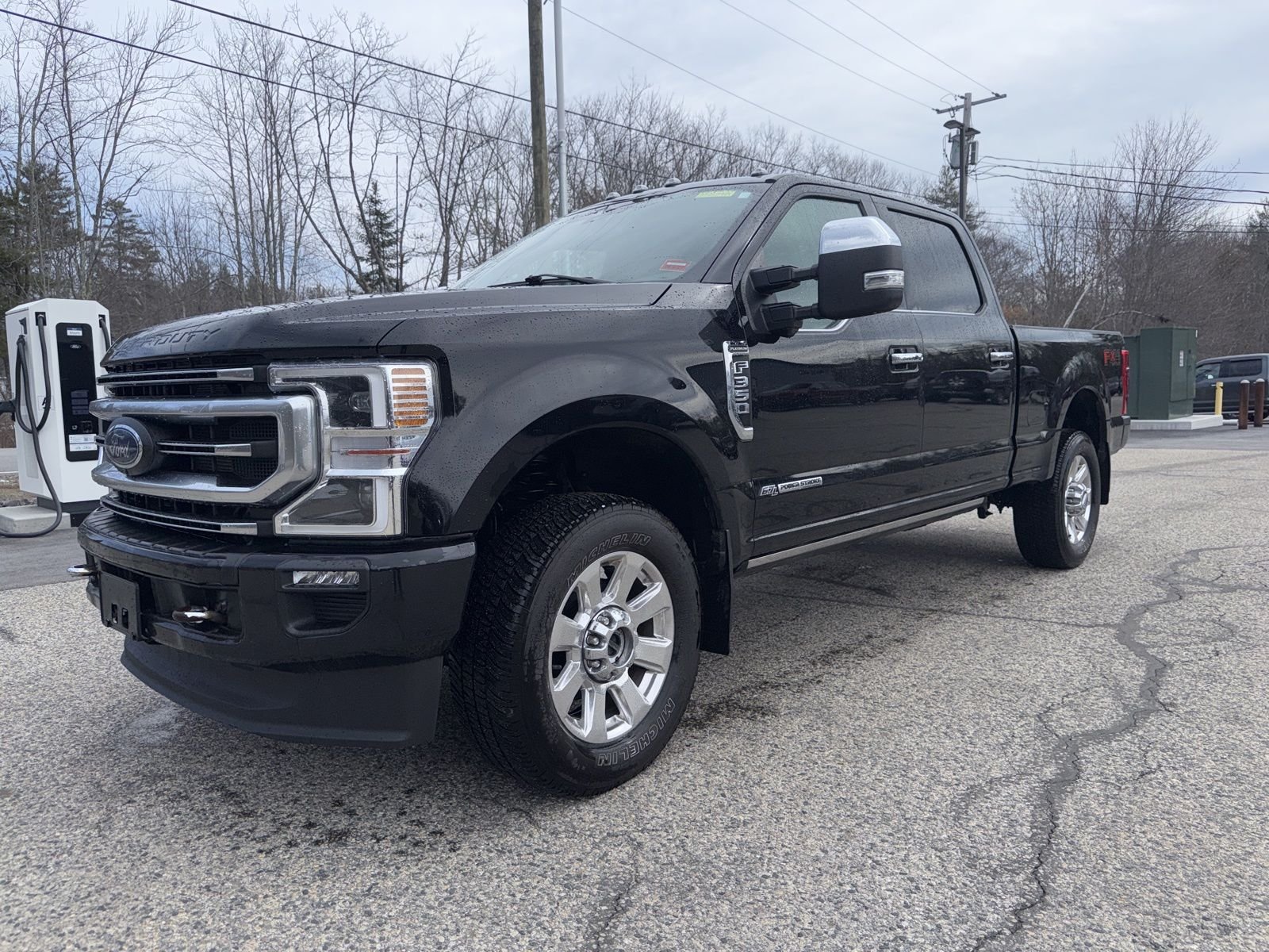 2022 Ford F-350 Super Duty Platinum Crew Cab 4WD