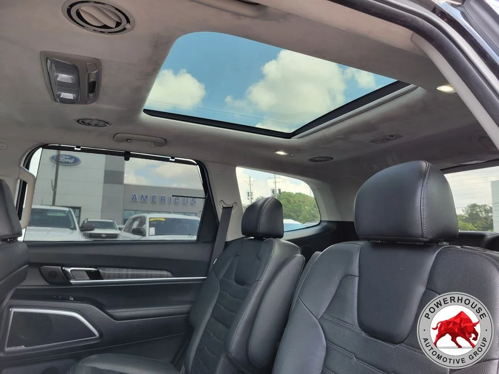 Used 2023 Black Kia SX-Prestige image 16