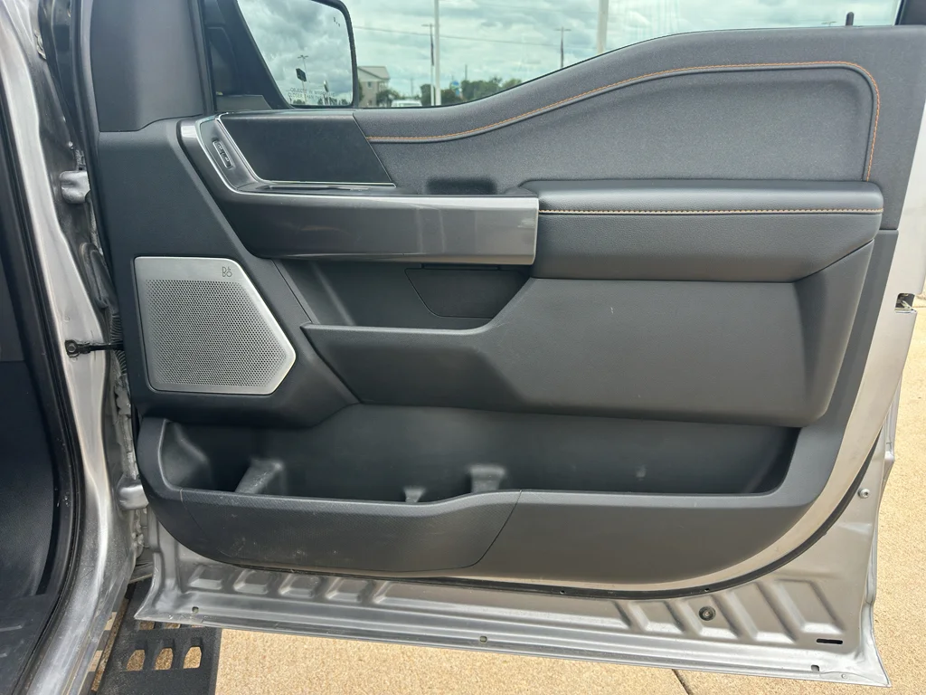 Used 2021 Iconic Silver Metallic Ford Tremor image 35