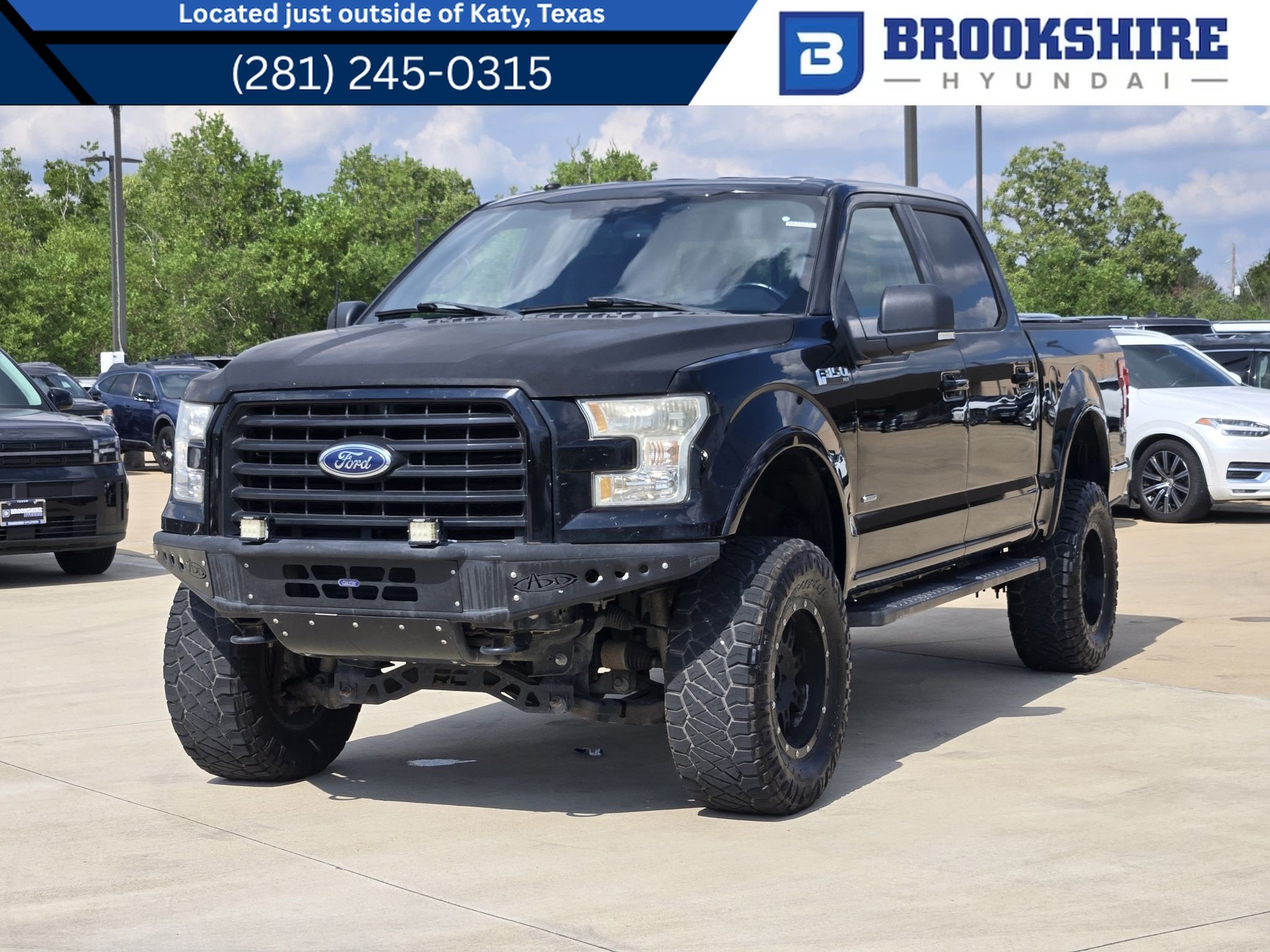 Used 2017 Shadow Black Ford XLT image 1