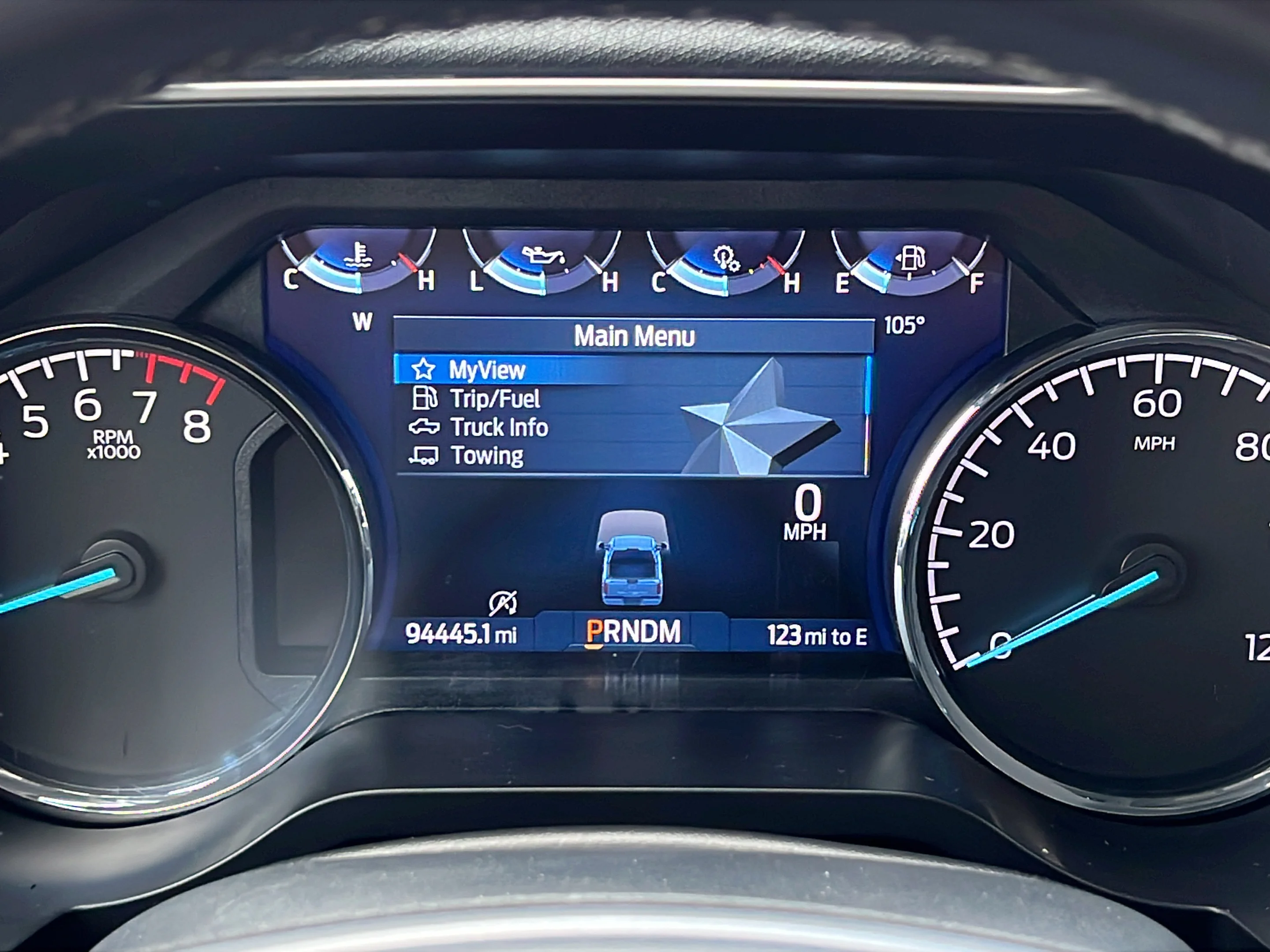 Used 2023 Oxford White Ford XLT image 21
