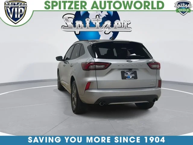 Used 2023 Silver Ford ST-Line image 9