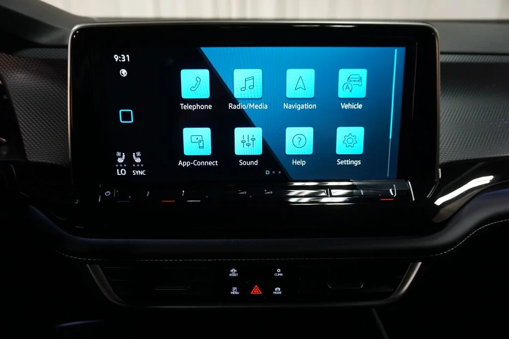 New 2026 Deep Black Volkswagen 2.0T SEL Premium R-Line image 14