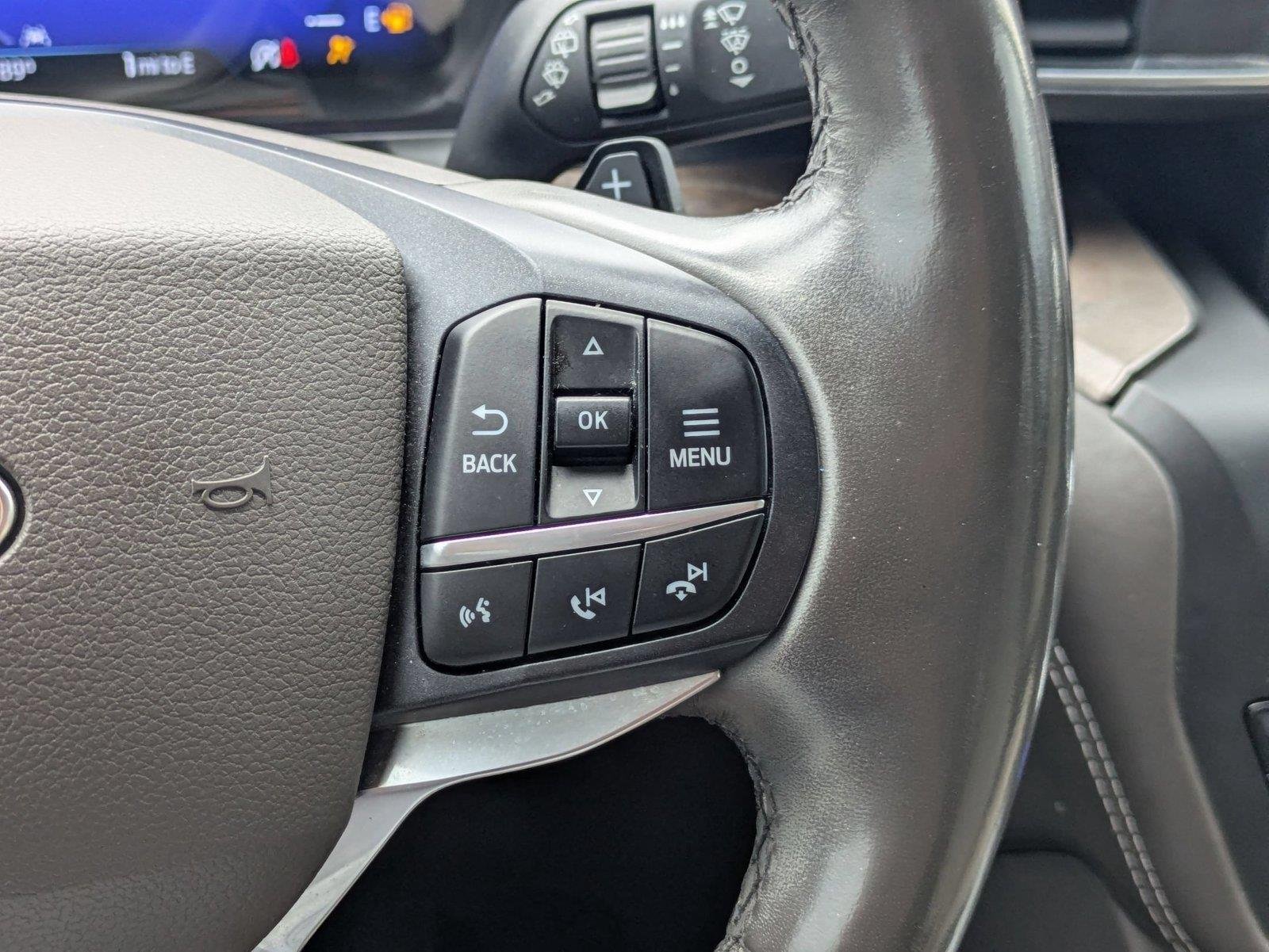 Used 2020 Silver Spruce Metallic Ford Platinum image 16