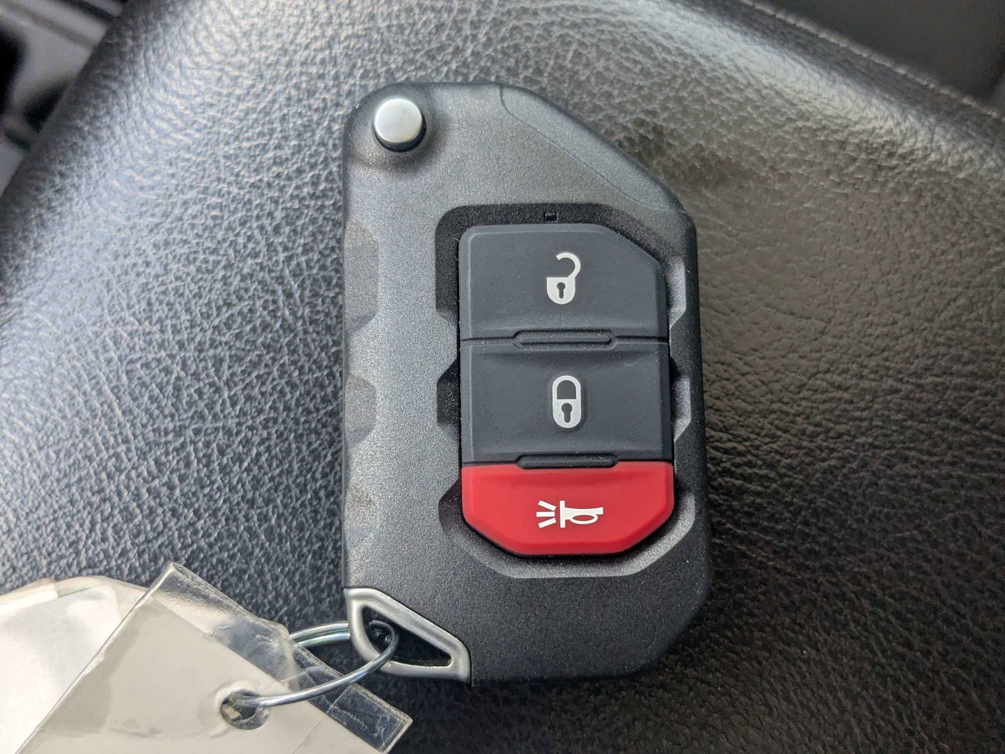 Used 2020 Bright White Clearcoat Jeep Sport S image 39