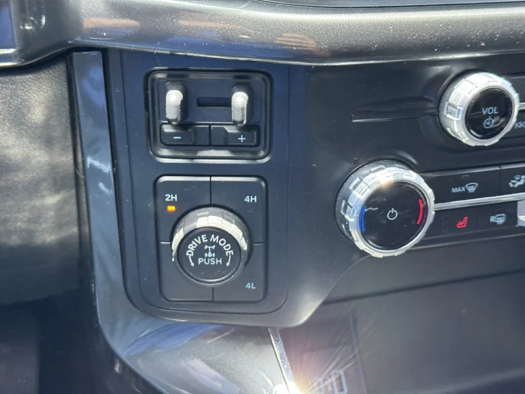 Certified Used 2023 Black Metallic Ford XLT image 20
