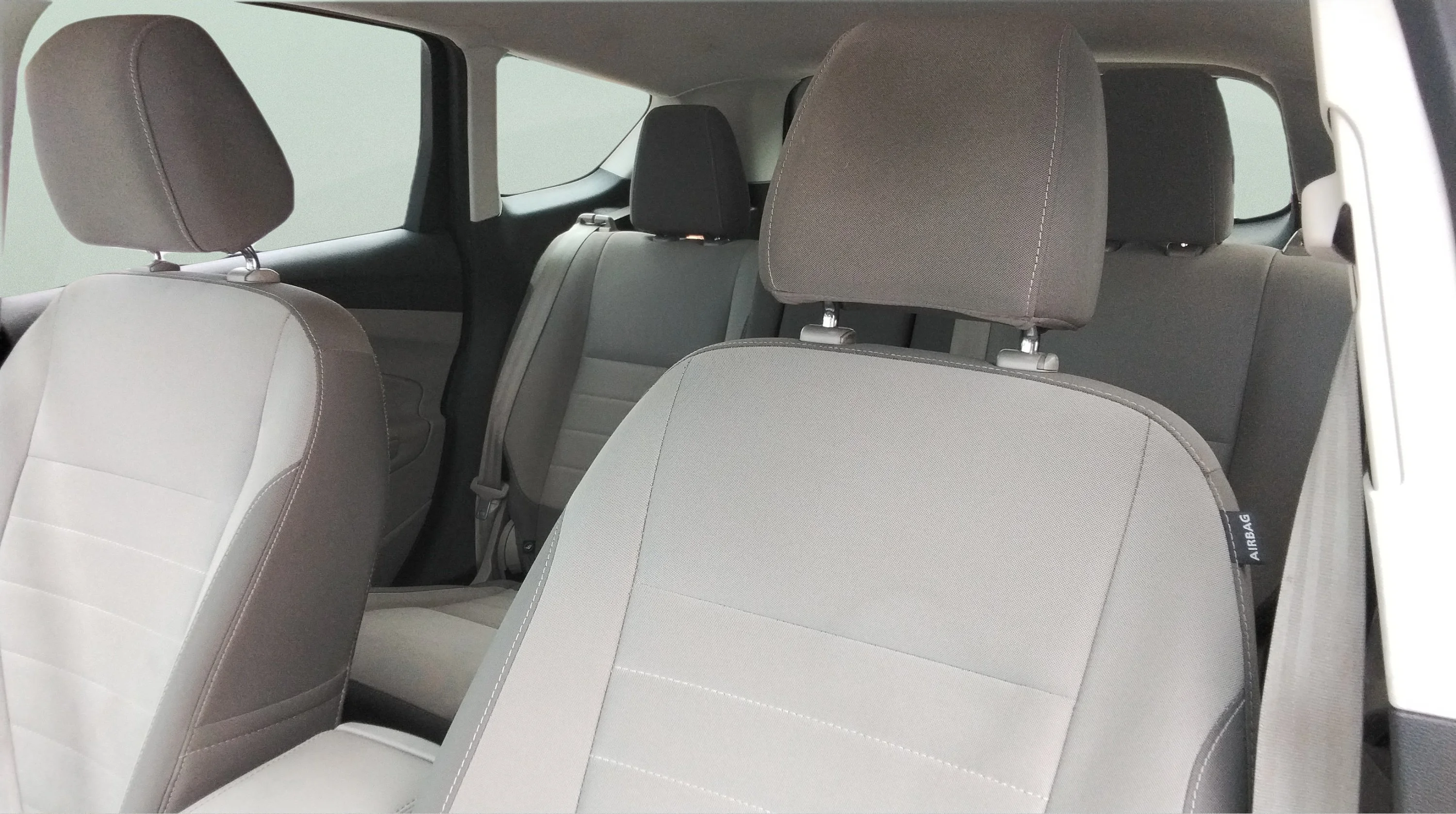 Used 2016 Orange Ford SE image 11