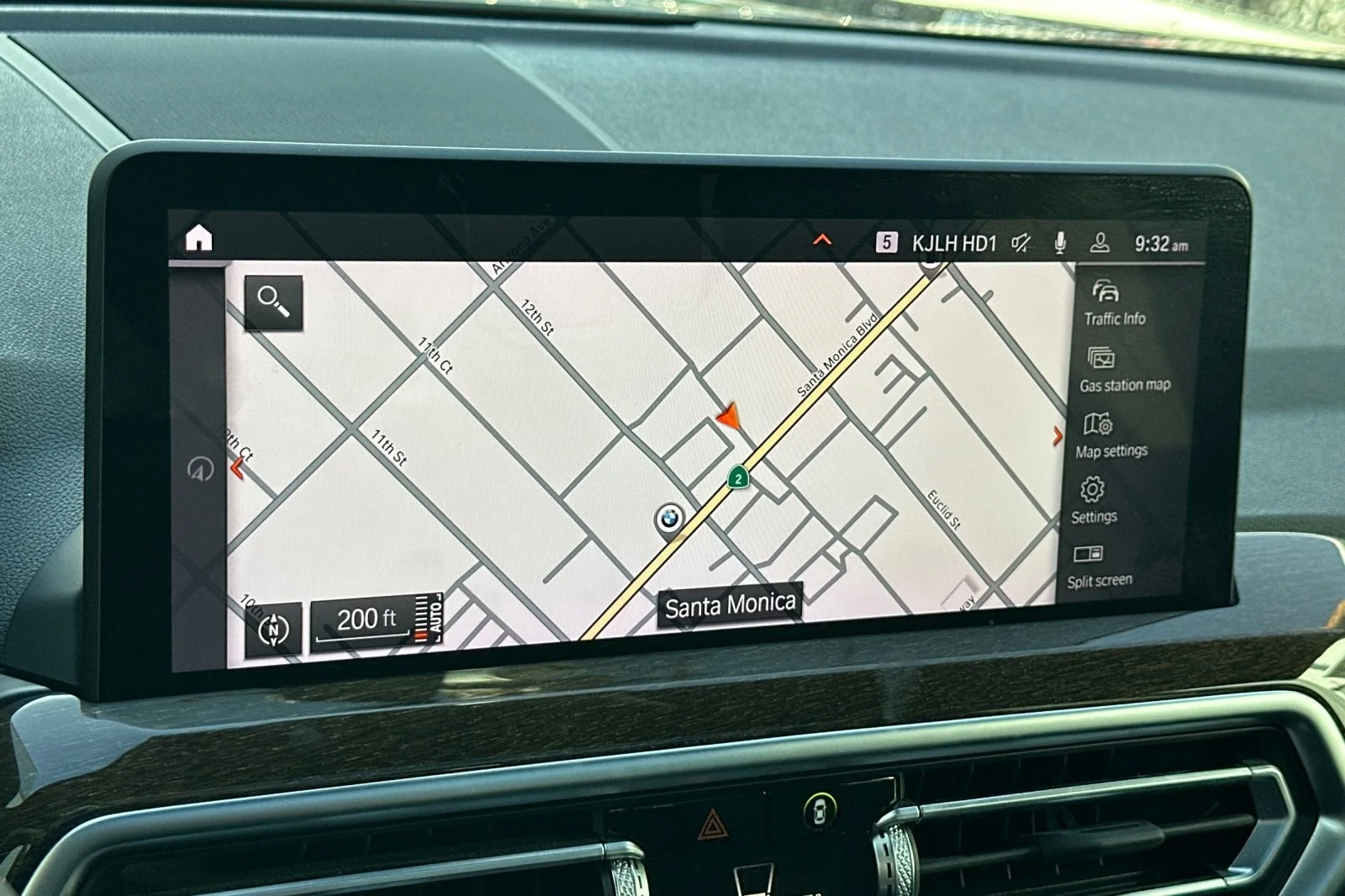 Used 2023 Jet Black BMW sDrive30i image 18