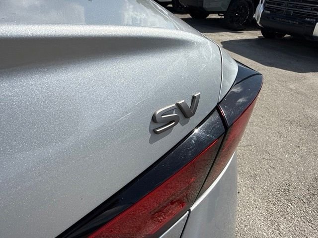 Used 2024 Silver Nissan 2.5 SV image 33
