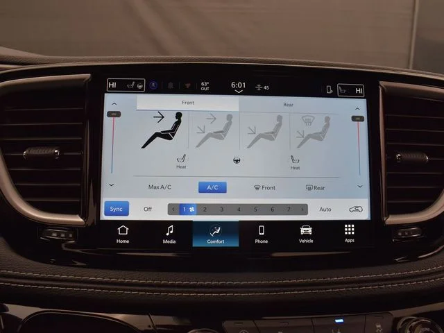 2026 Chrysler Pacifica Select - Photo 12