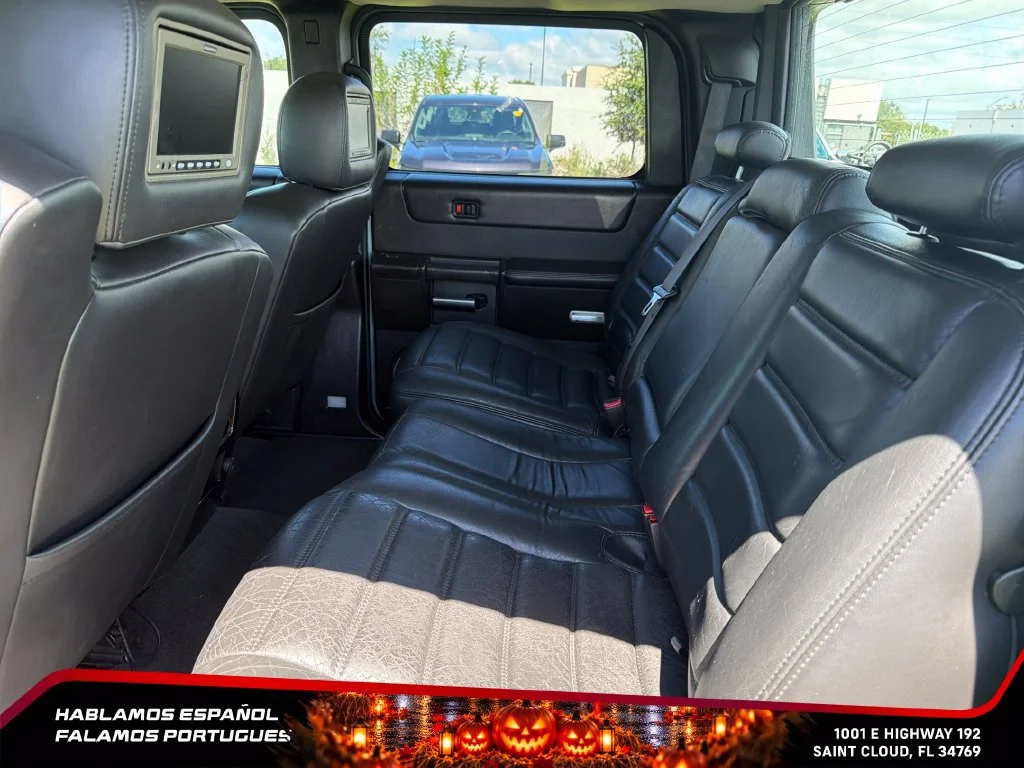 Used 2007 Glacier Blue Metallic HUMMER SUT image 29