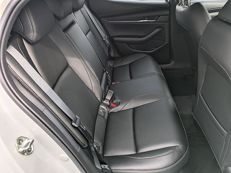 2026 Mazda Mazda3 Premium - Photo 27