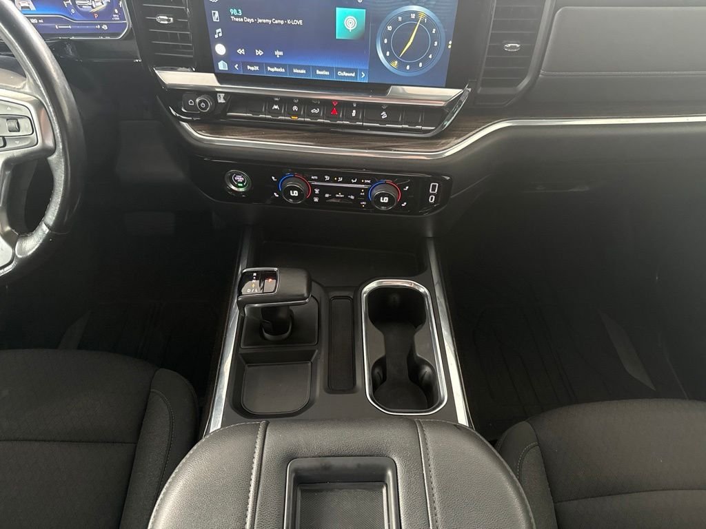Used 2022 Black Chevrolet LT image 22