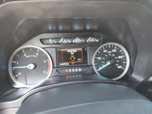 Used 2022 White Ford CREW XLT image 17
