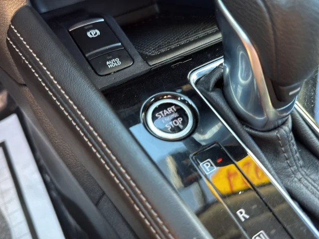 Used 2024 Gray Nissan SV image 13