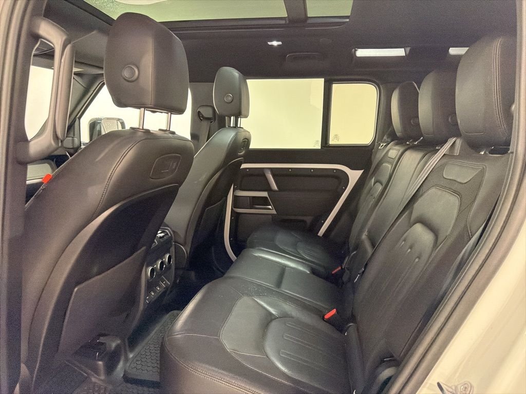 2022 Land Rover Defender X-Dynamic SE - Photo 22