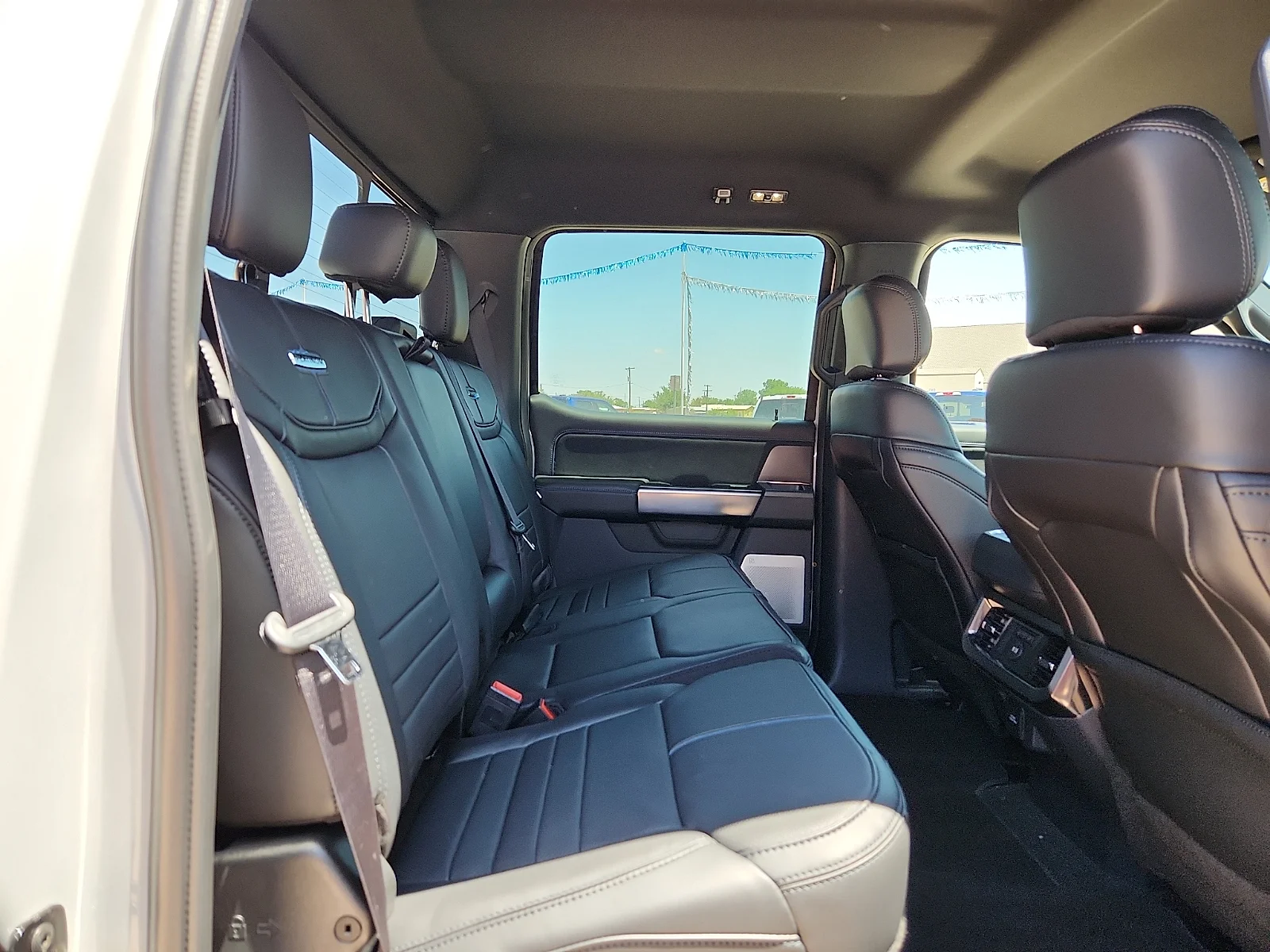 New 2026 Avalanche Ford F-250® Platinum® image 19
