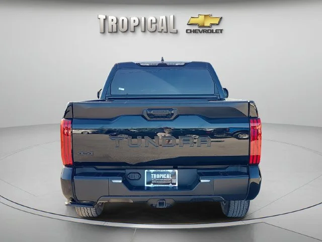 Used 2023  Toyota SR5 image 4