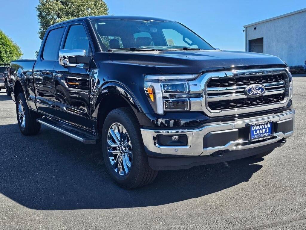 New 2026 Agate Black Metallic Ford Lariat® image 7