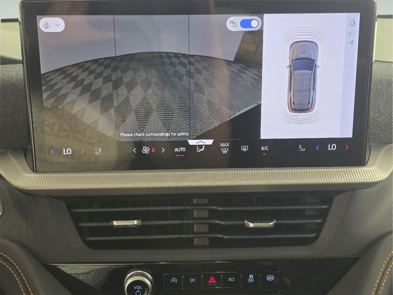 New 2026 Vapor Blue Metallic Ford Tremor® image 92