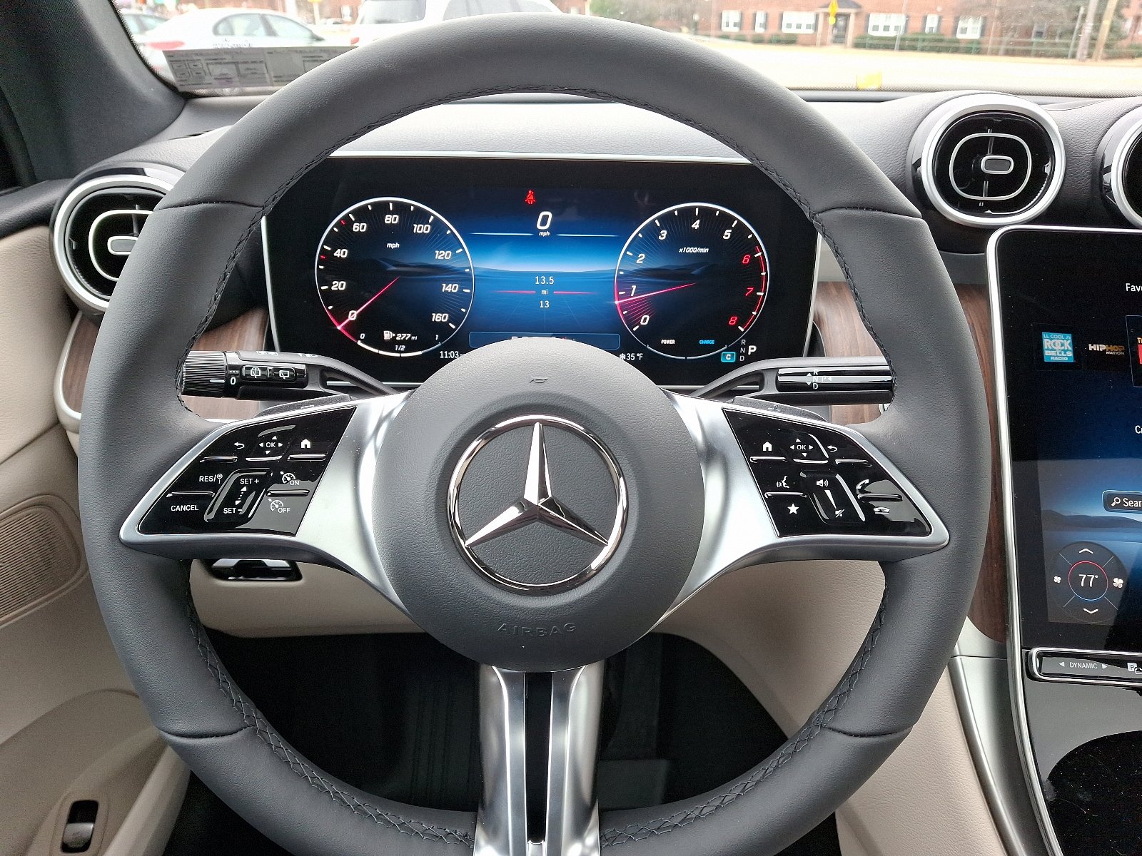 2025 Mercedes-Benz GLC Base - Photo 14