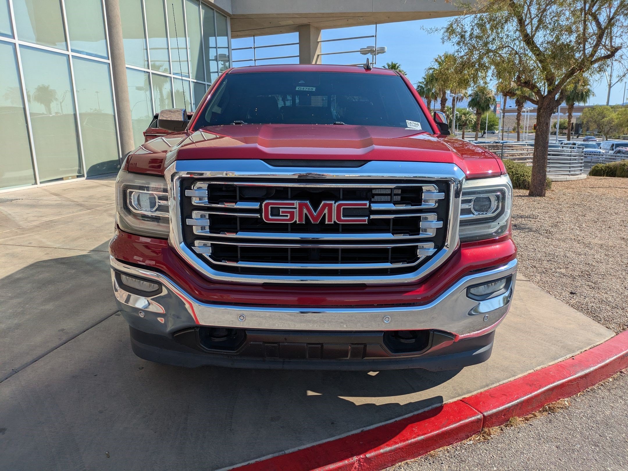 Used 2018 Red Quartz Tintcoat GMC SLT image 9