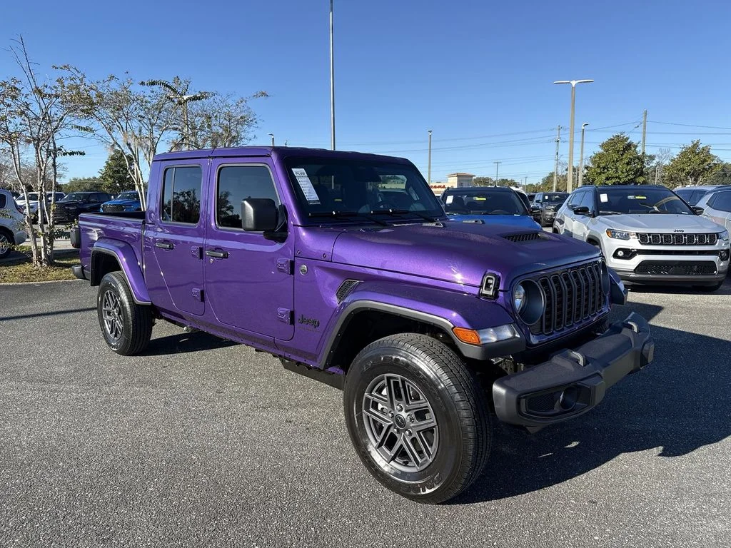 New 2026 Reign Exterior Paint Jeep Sport S image 1