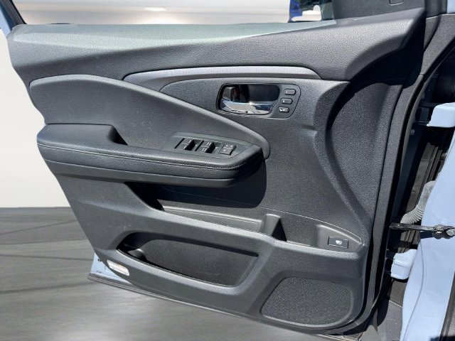 Used 2023 Blue Honda RTL-E image 21