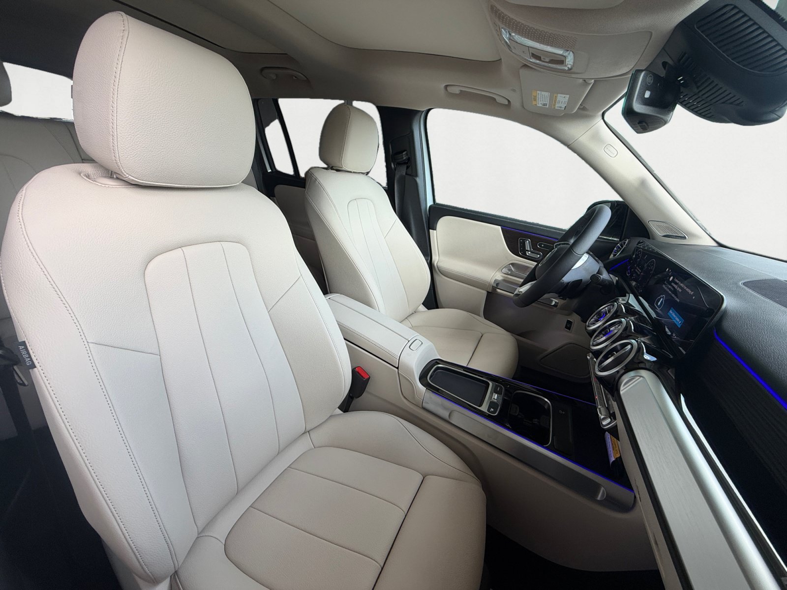 New 2026 Cirrus Silver Metallic Mercedes-Benz GLB 250 image 15